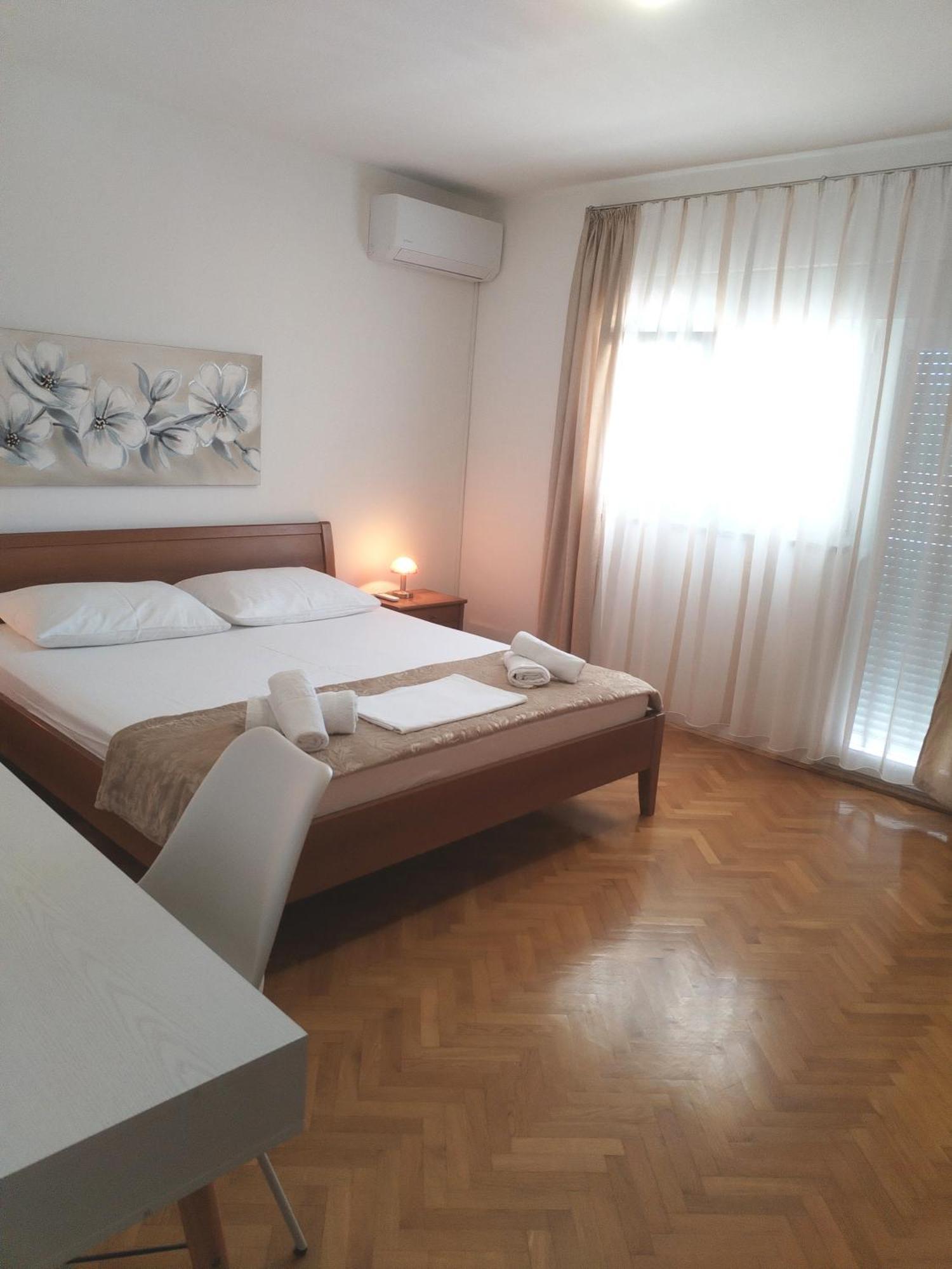 Apartments"Nika" With Private Pool Galovac  Exterior foto