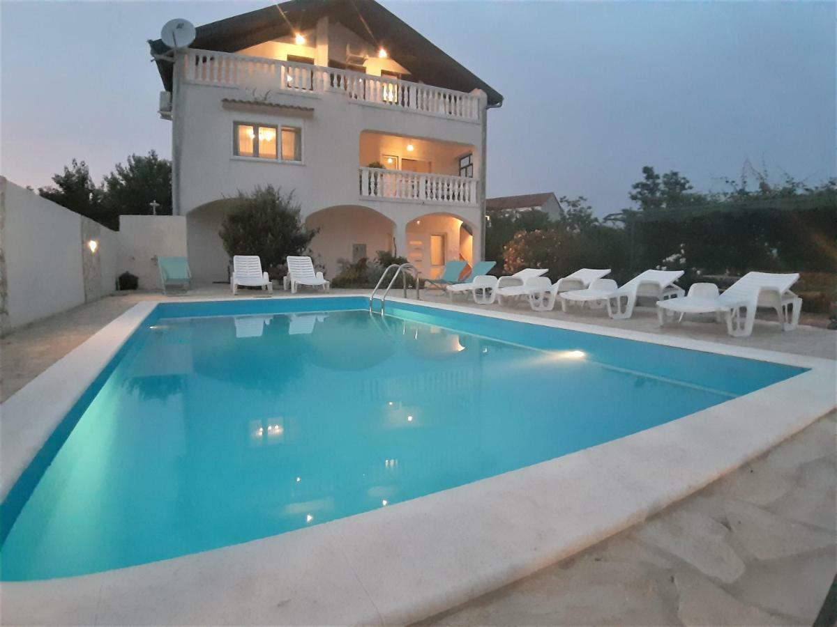 Apartments"Nika" With Private Pool Galovac  Exterior foto